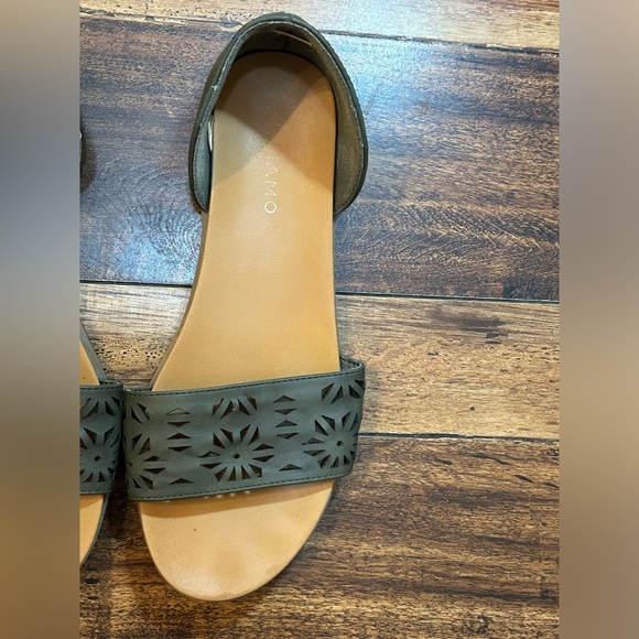 Andiamo D'Orsay Open Toe Slip On Flat Sandal Womens 9W Olive Green - Picture 4 of 10